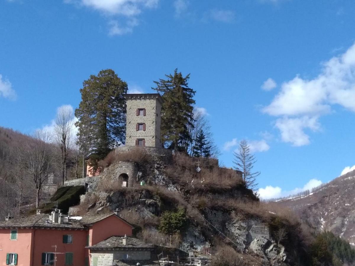 Torre Riva Dimora Storica Villa Fiumalbo Exterior photo